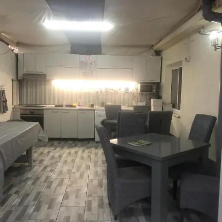 Guest house Andia