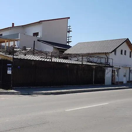 Andia Guest house *